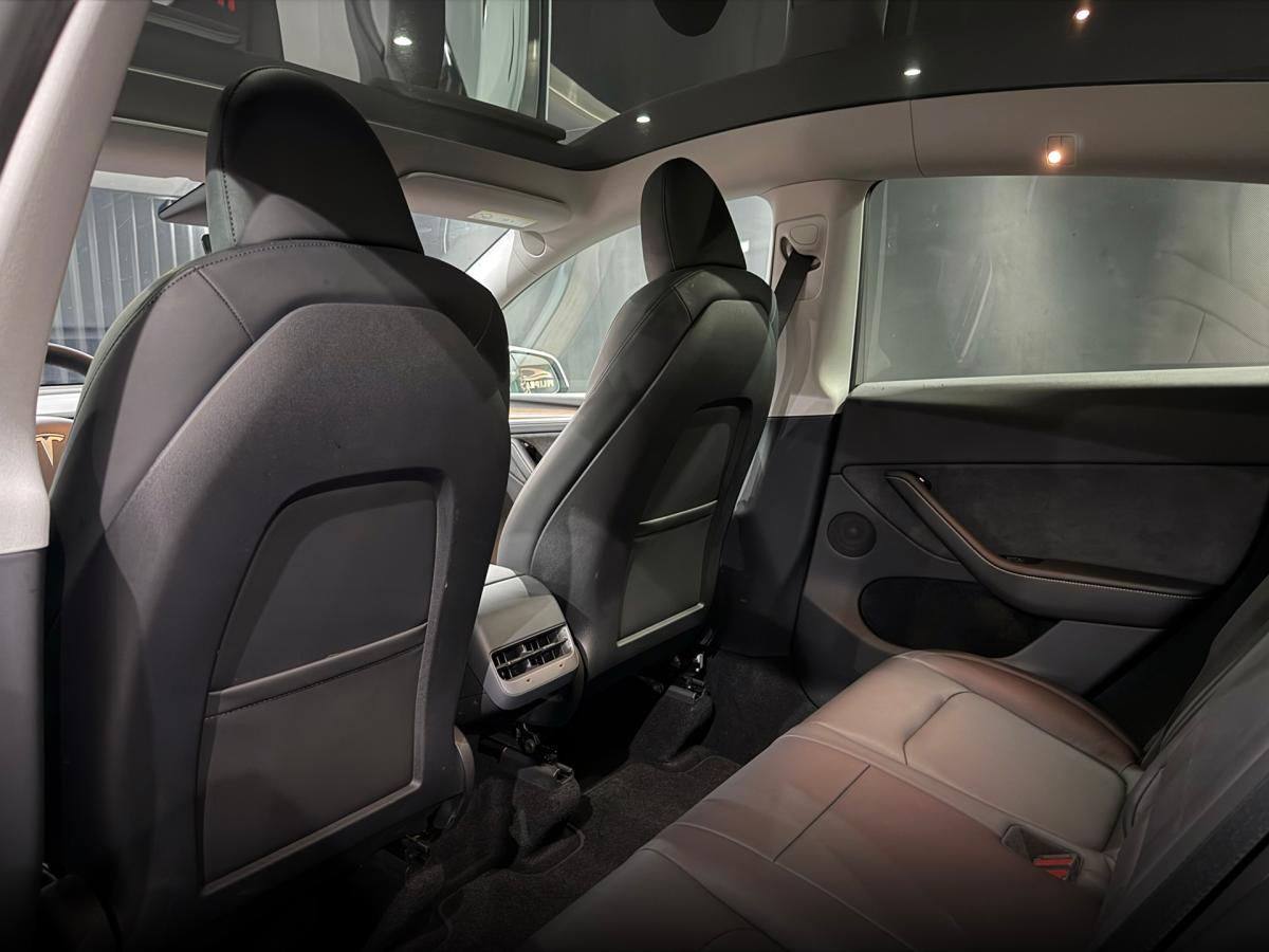 tesla-model-y-2023-eletrico-500cc