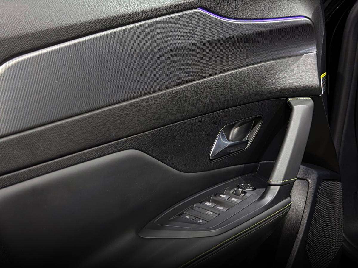 peugeot-408-2024-gasolina-1199cc