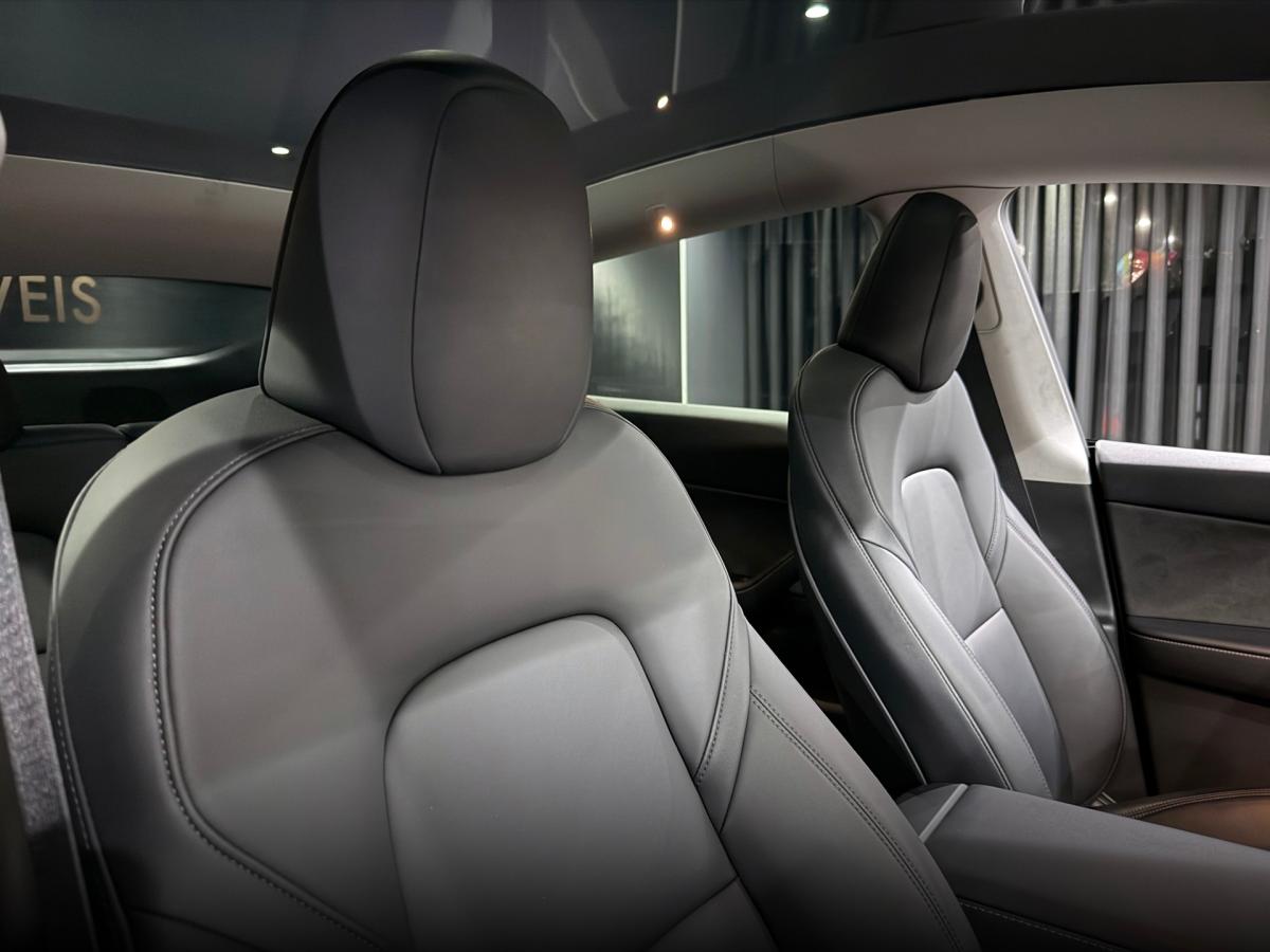 tesla-model-y-2023-eletrico-500cc