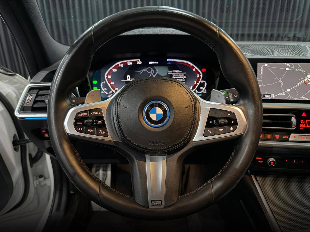 bmw-serie-3-2022-hibrido-a-gasolina-1998cc