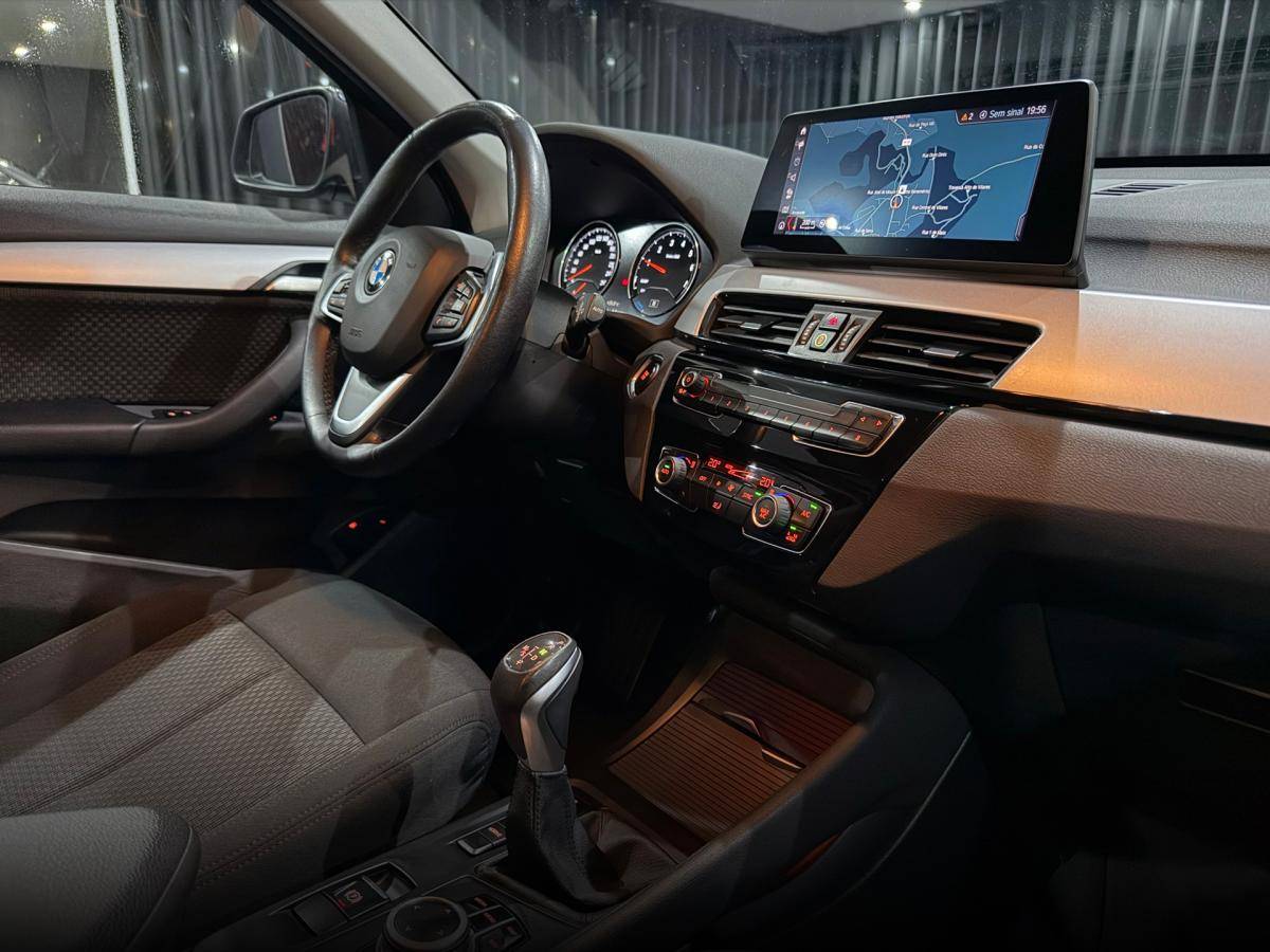 bmw-x1-2020-hibrido-a-gasolina-1499cc