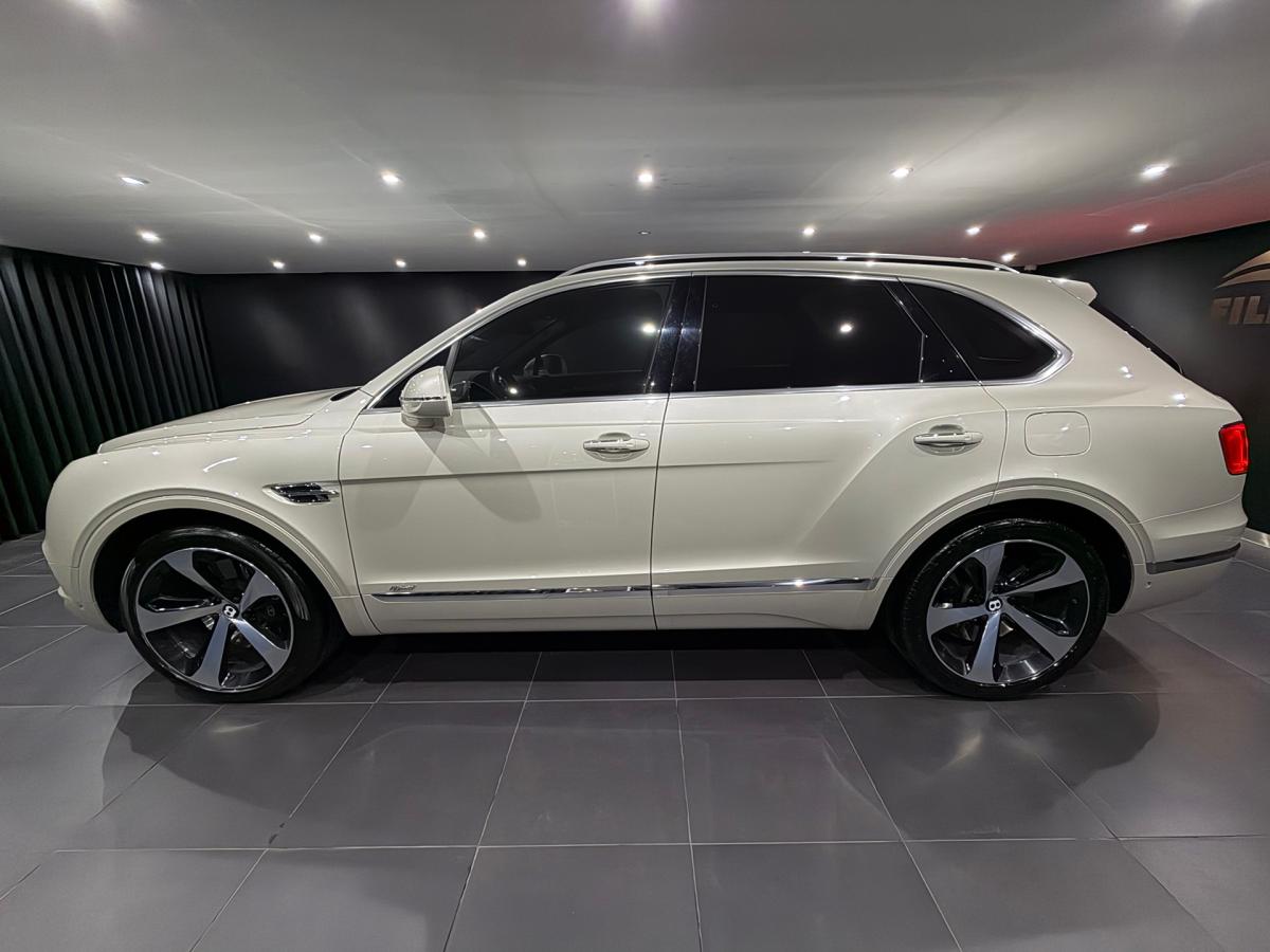bentley-bentayga-2021-hibrido-a-gasolina-2995cc