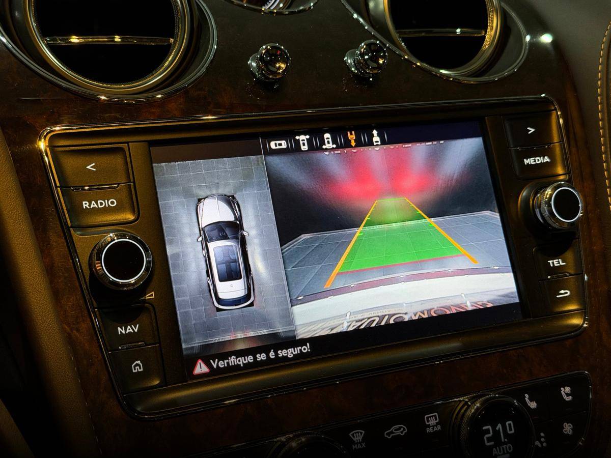 bentley-bentayga-2021-hibrido-a-gasolina-2995cc