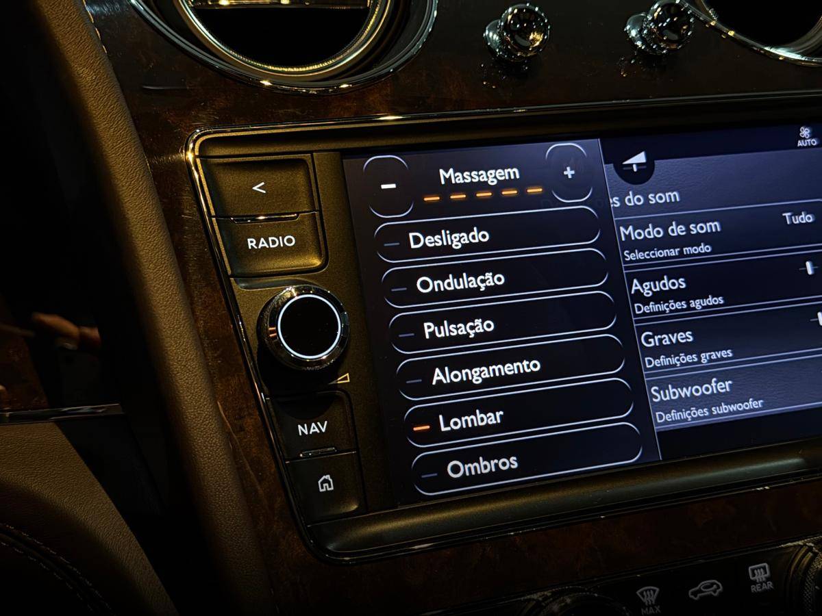 bentley-bentayga-2021-hibrido-a-gasolina-2995cc