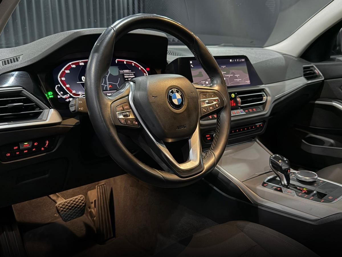 bmw-serie-3-2021-hibrido-a-gasolina-1998cc