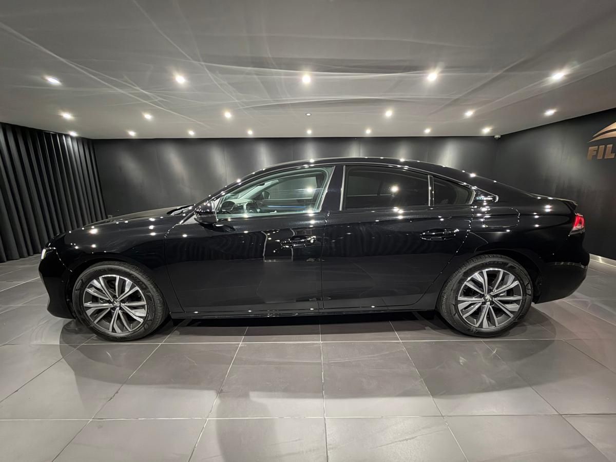 peugeot-508-2022-hibrido-a-gasolina-1598cc