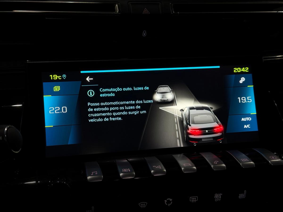 peugeot-508-2022-hibrido-a-gasolina-1598cc
