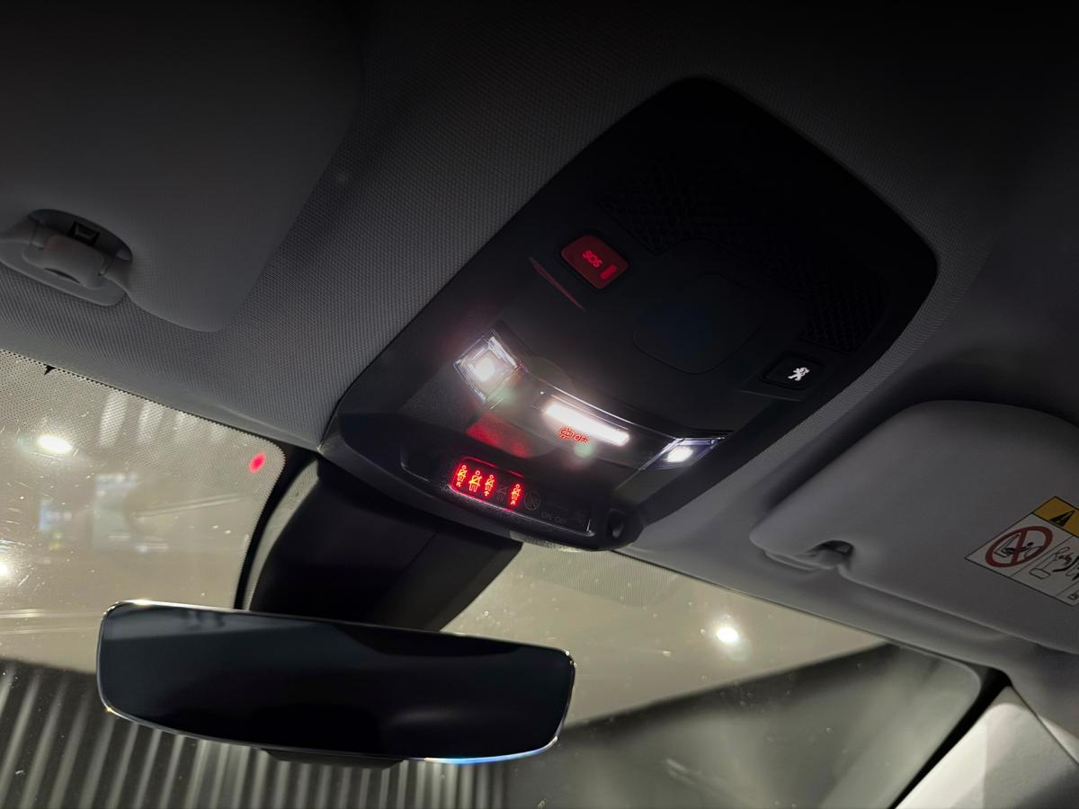 peugeot-508-2022-hibrido-a-gasolina-1598cc