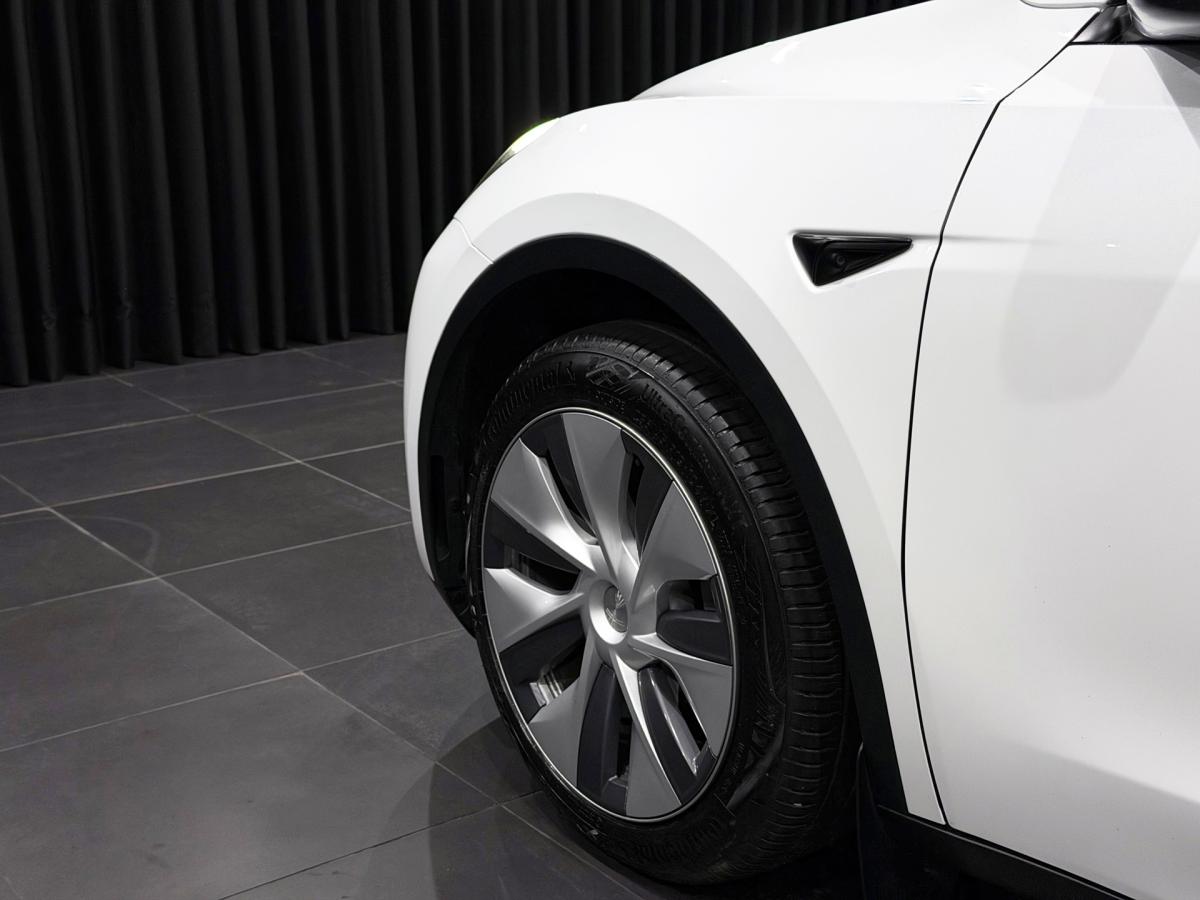 tesla-model-y-2023-eletrico-0cc