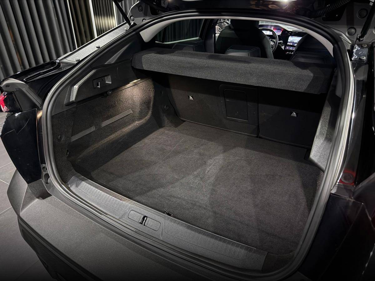 peugeot-408-2025-gasolina-1199cc