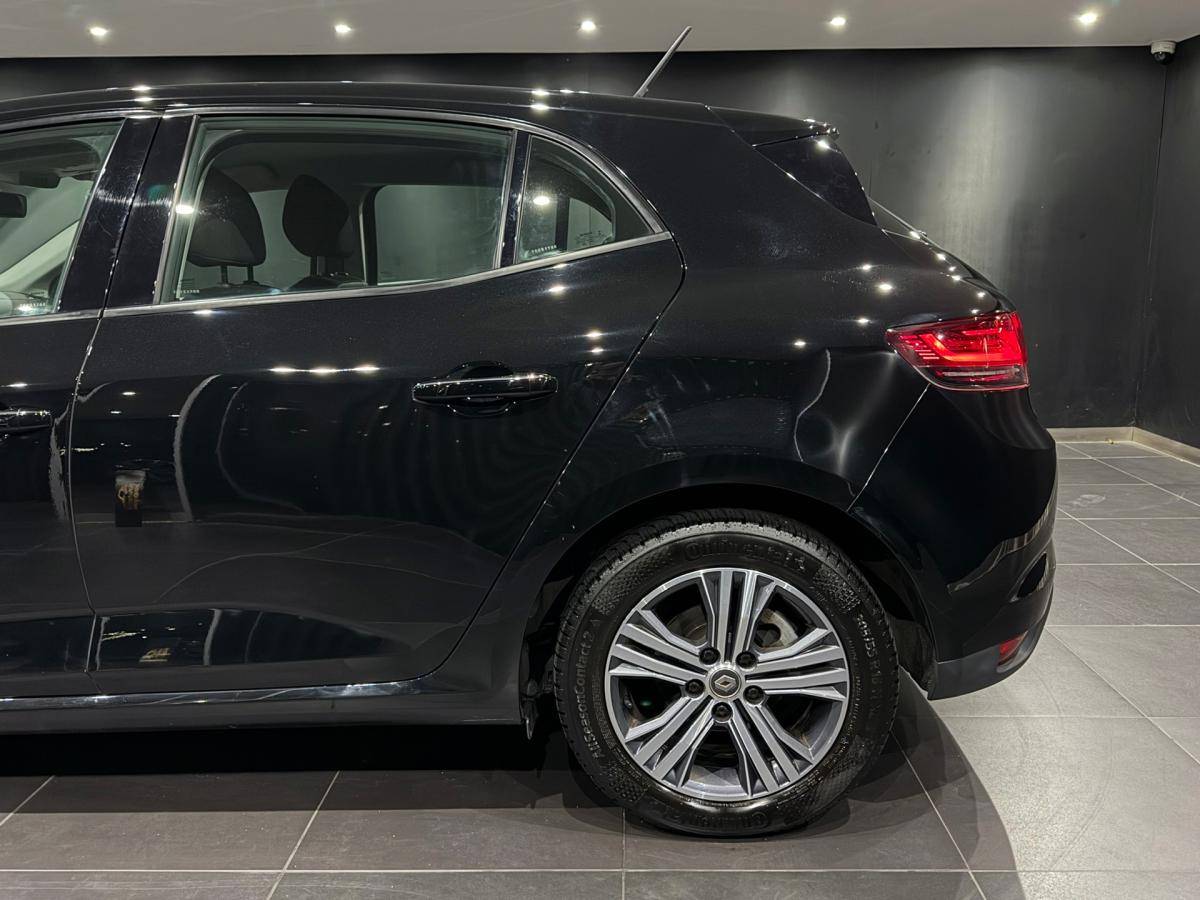 renault-megane-2023-diesel-1461cc