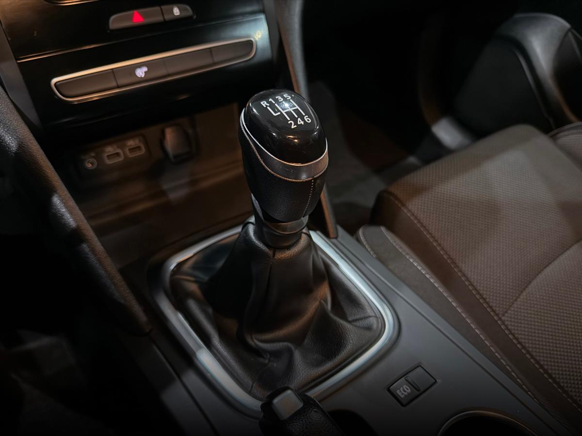 renault-megane-2023-diesel-1461cc