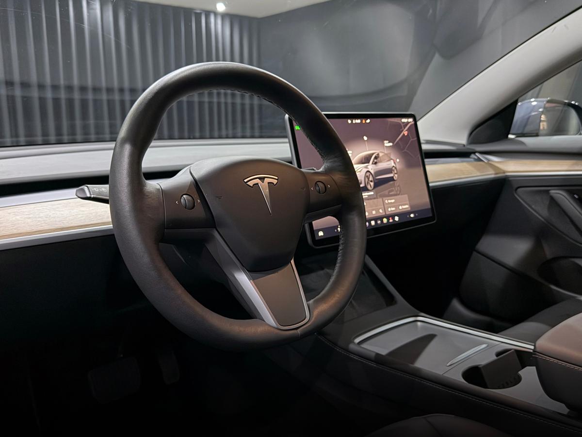 tesla-model-3-2022-eletrico-500cc