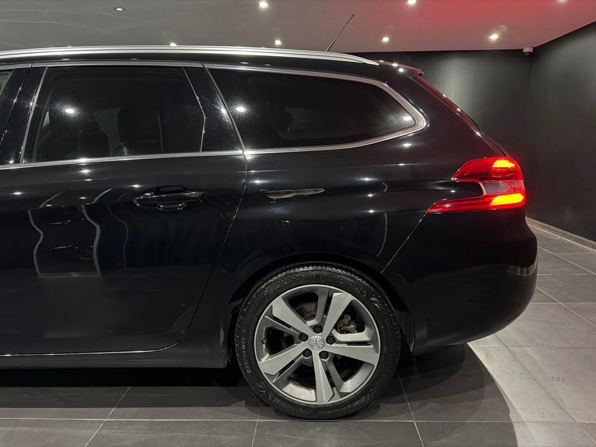 peugeot-308-sw-2018-gasolina-1199cc