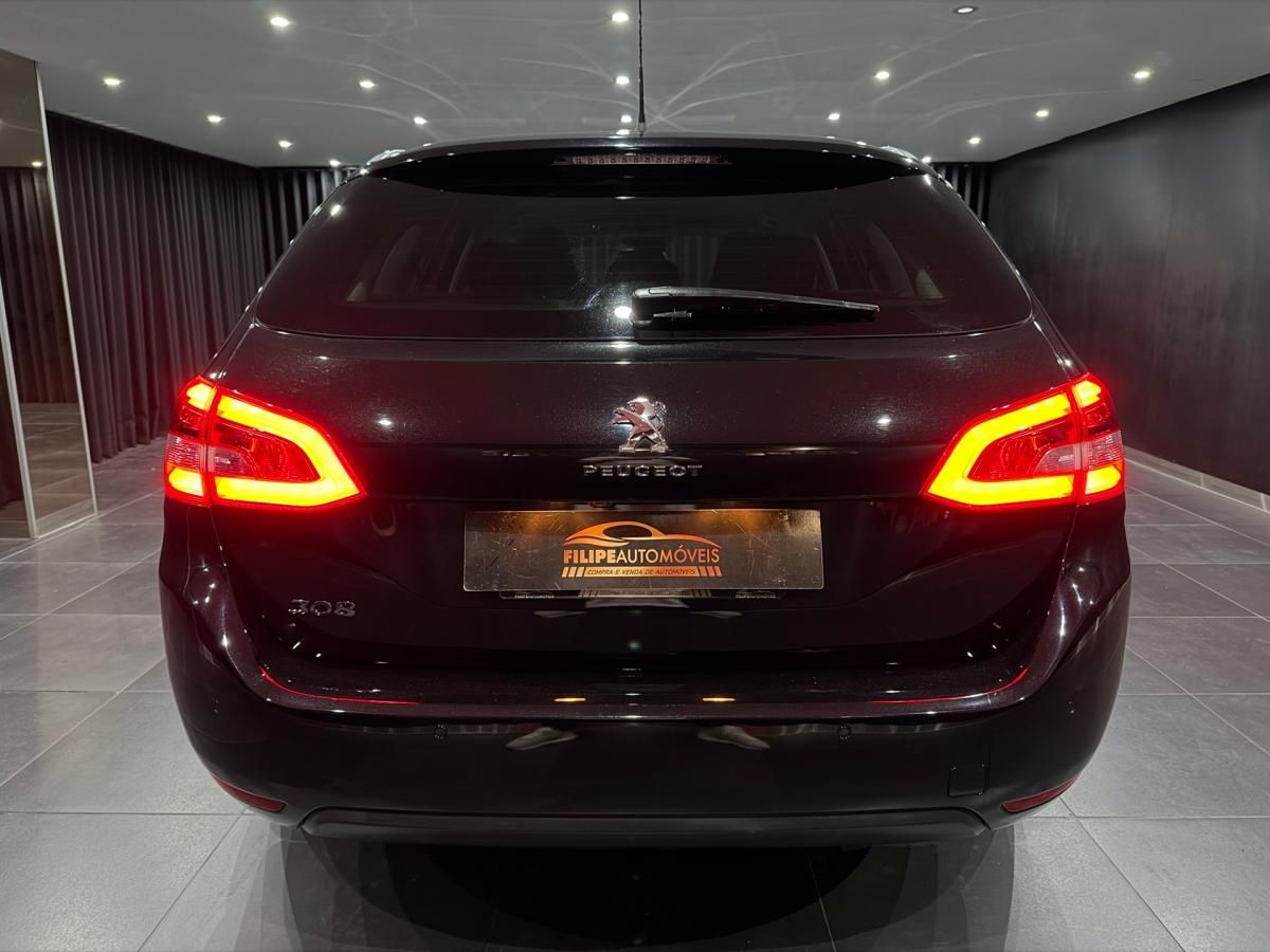 peugeot-308-sw-2018-gasolina-1199cc