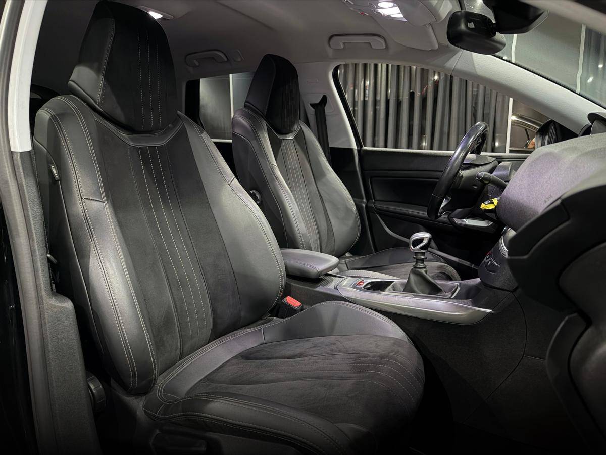 peugeot-308-sw-2018-gasolina-1199cc