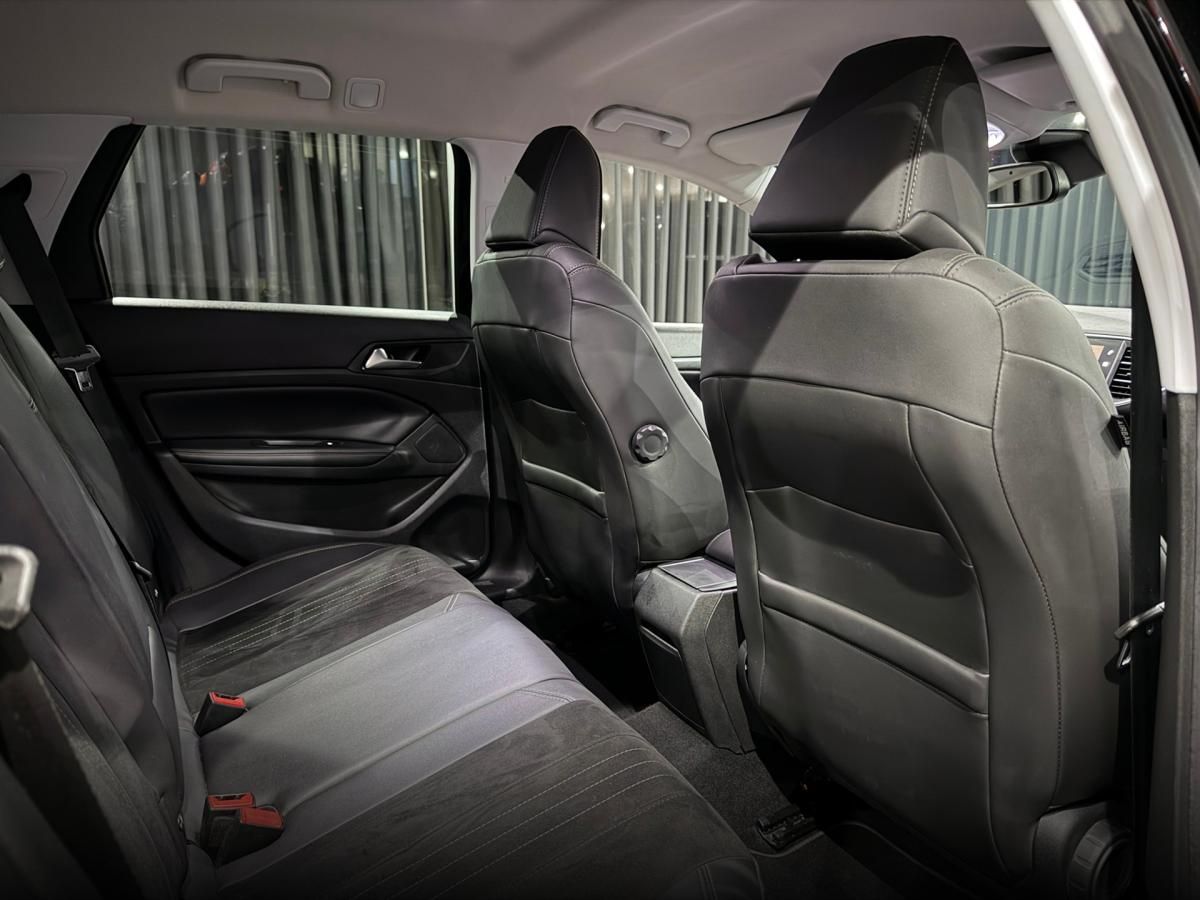 peugeot-308-sw-2018-gasolina-1199cc