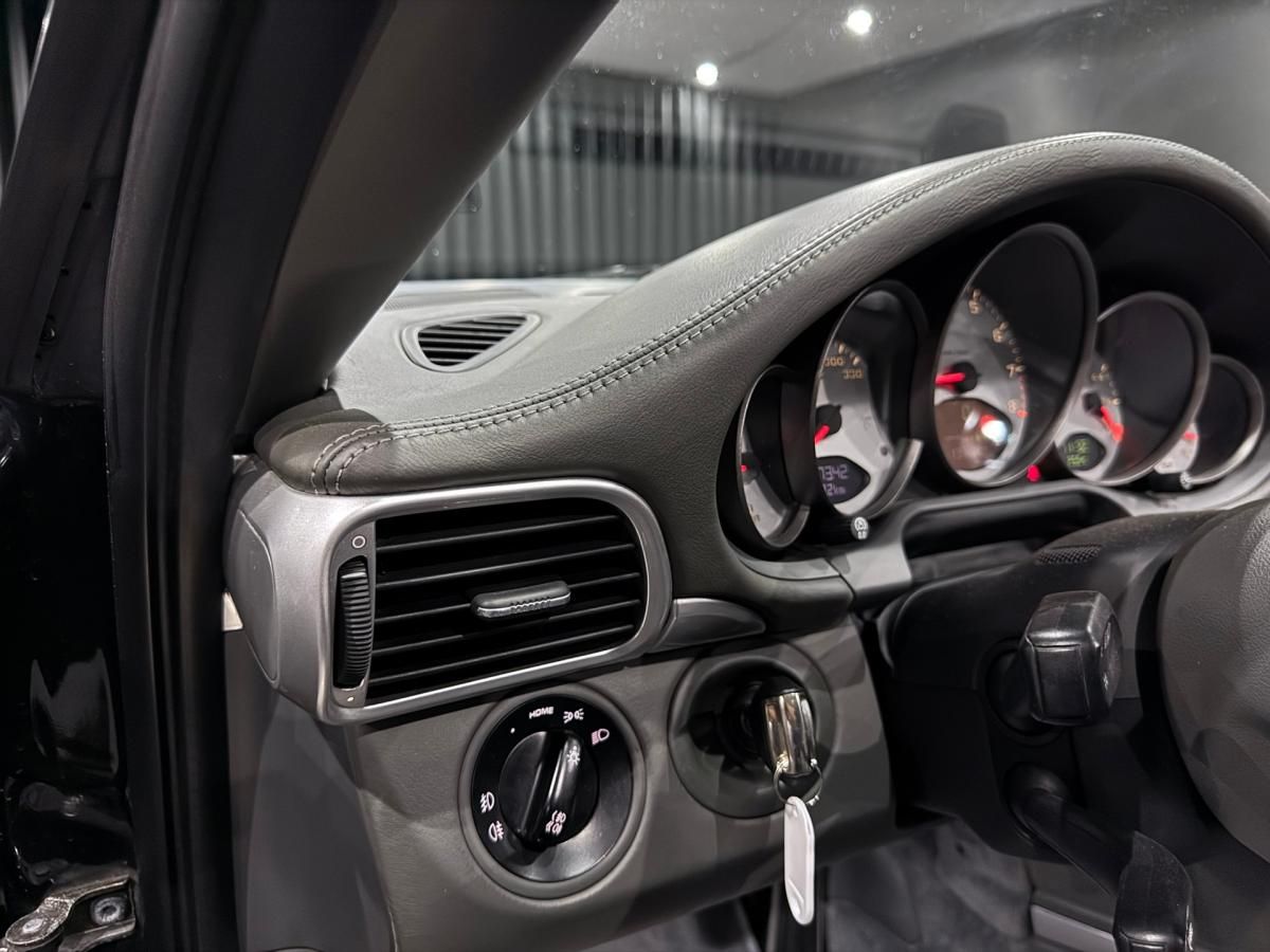 porsche-911-2006-gasolina-3824cc
