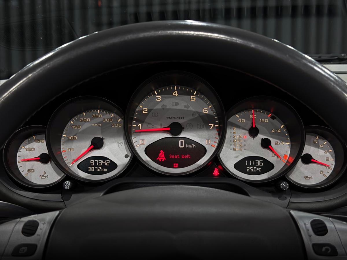 porsche-911-2006-gasolina-3824cc
