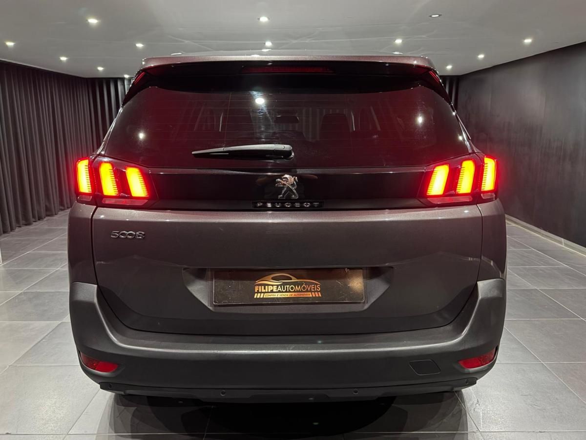 peugeot-5008-2019-diesel-1499cc