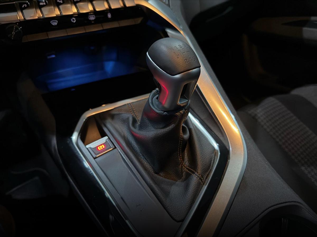 peugeot-5008-2019-diesel-1499cc