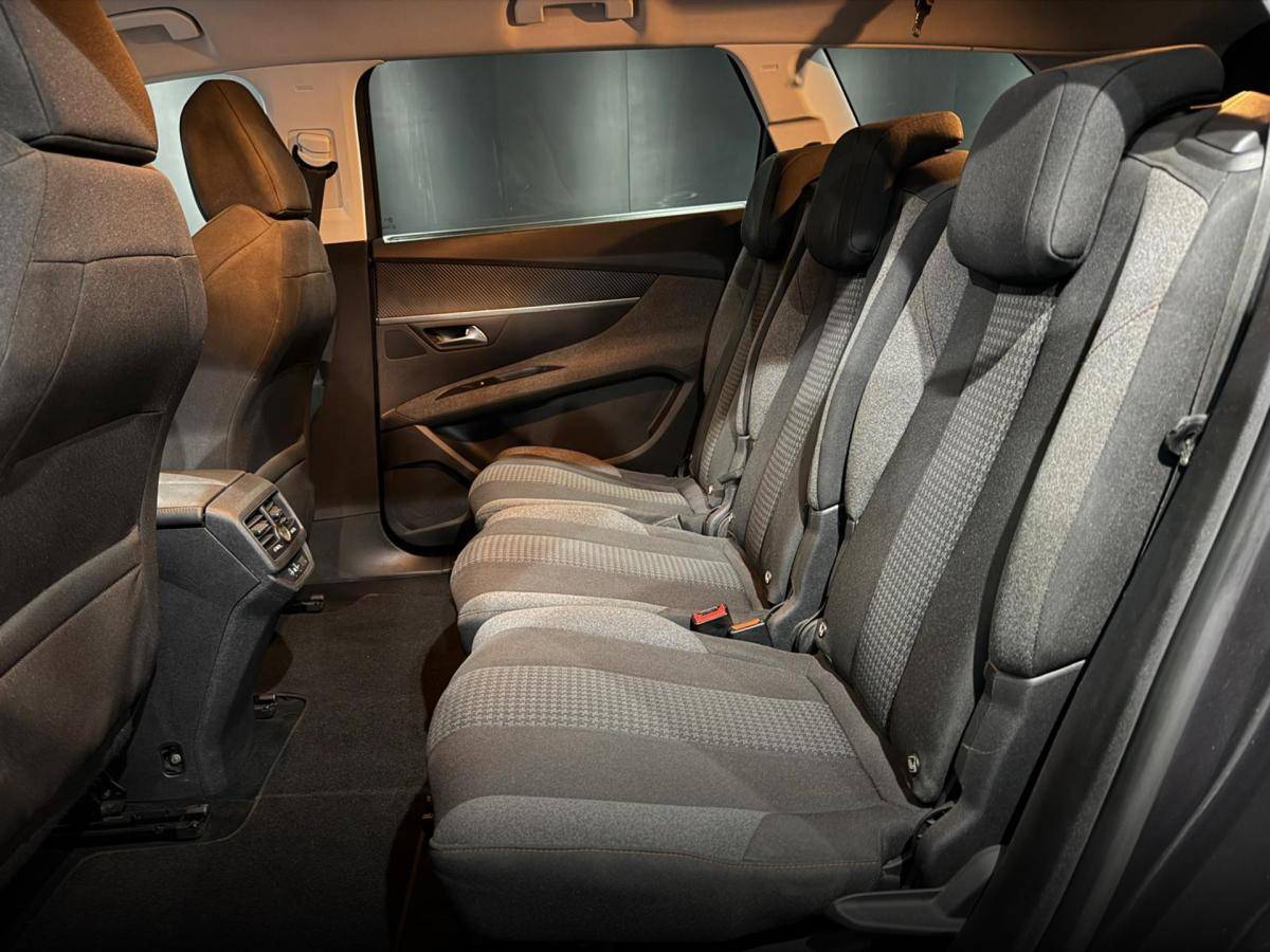 peugeot-5008-2019-diesel-1499cc