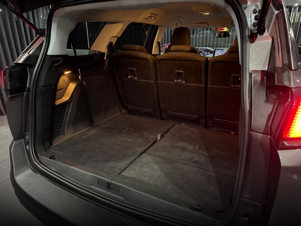 peugeot-5008-2019-diesel-1499cc