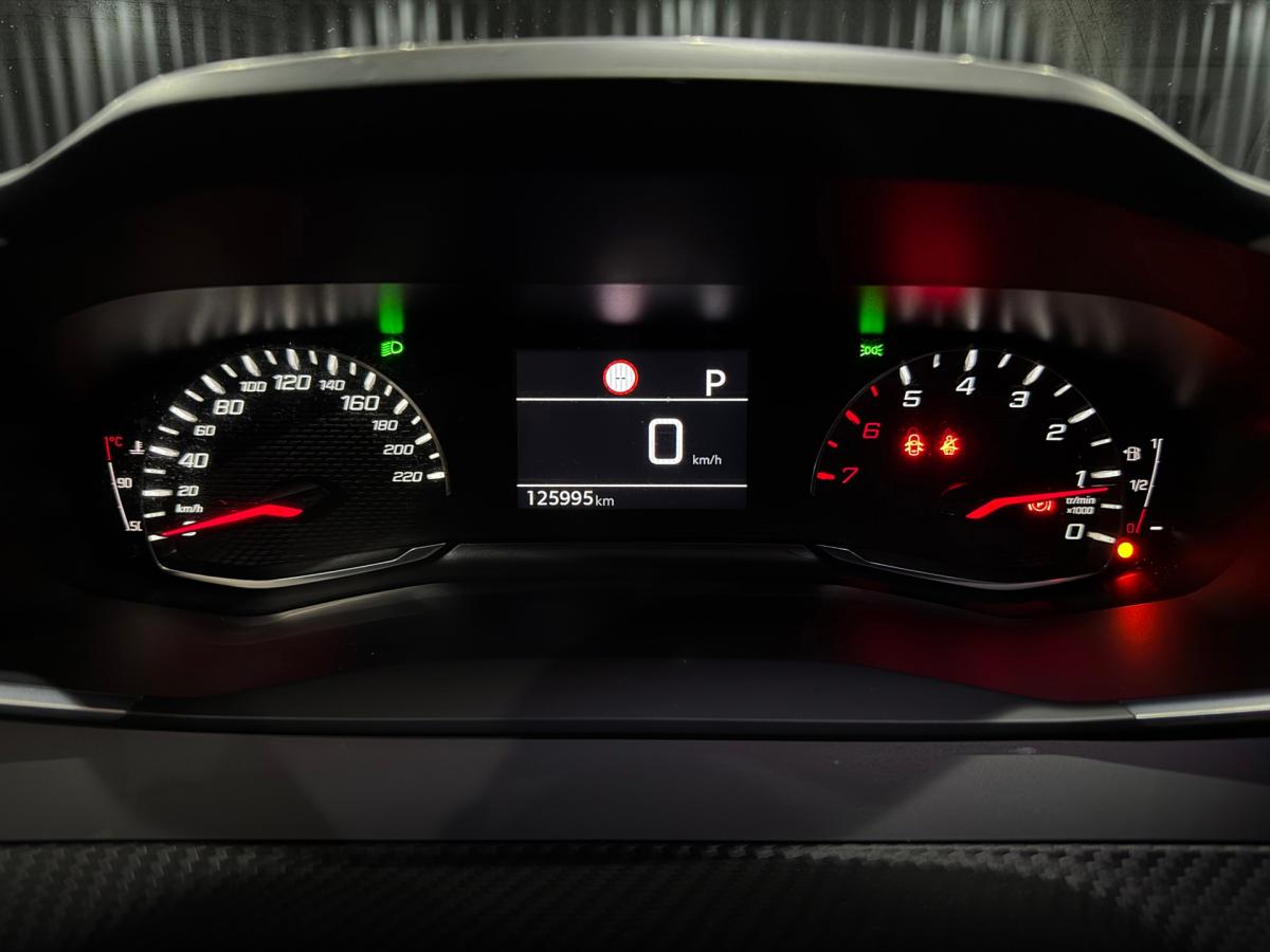 peugeot-2008-2021-diesel-1499cc