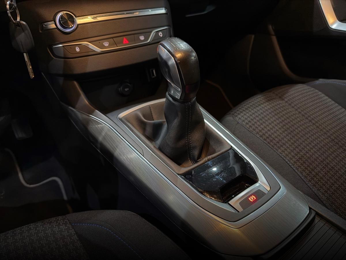 peugeot-308-sw-2018-diesel-1560cc