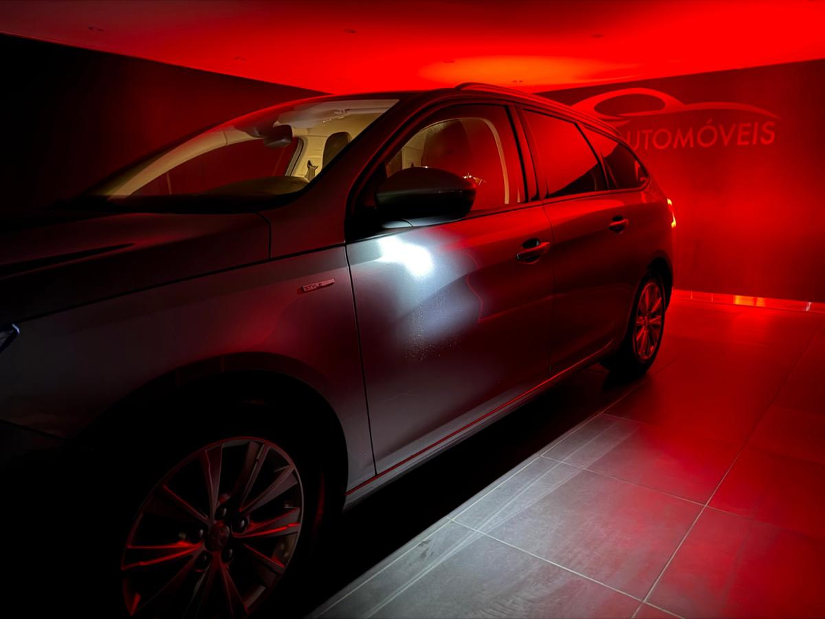 peugeot-308-sw-2018-diesel-1560cc
