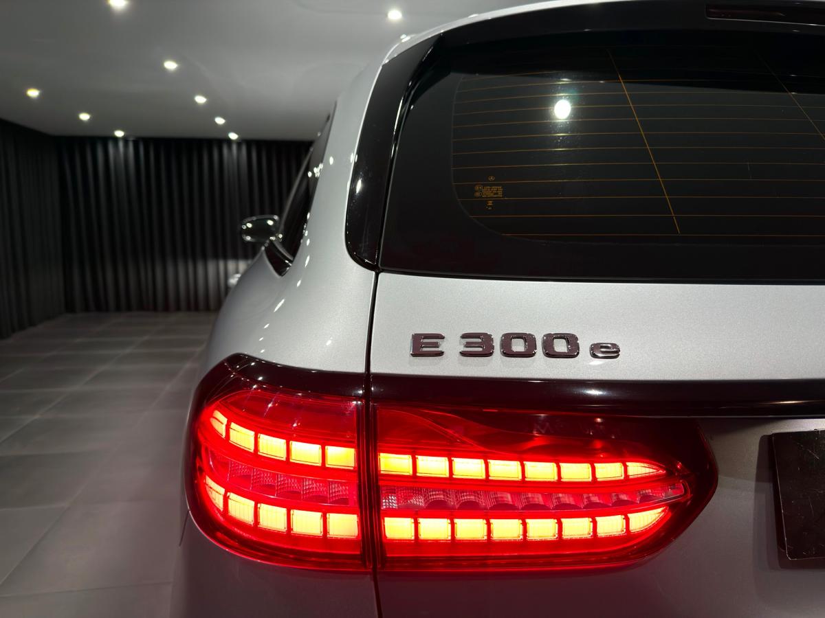 mercedes-benz-classe-e-2023-hibrido-a-gasolina-1991cc