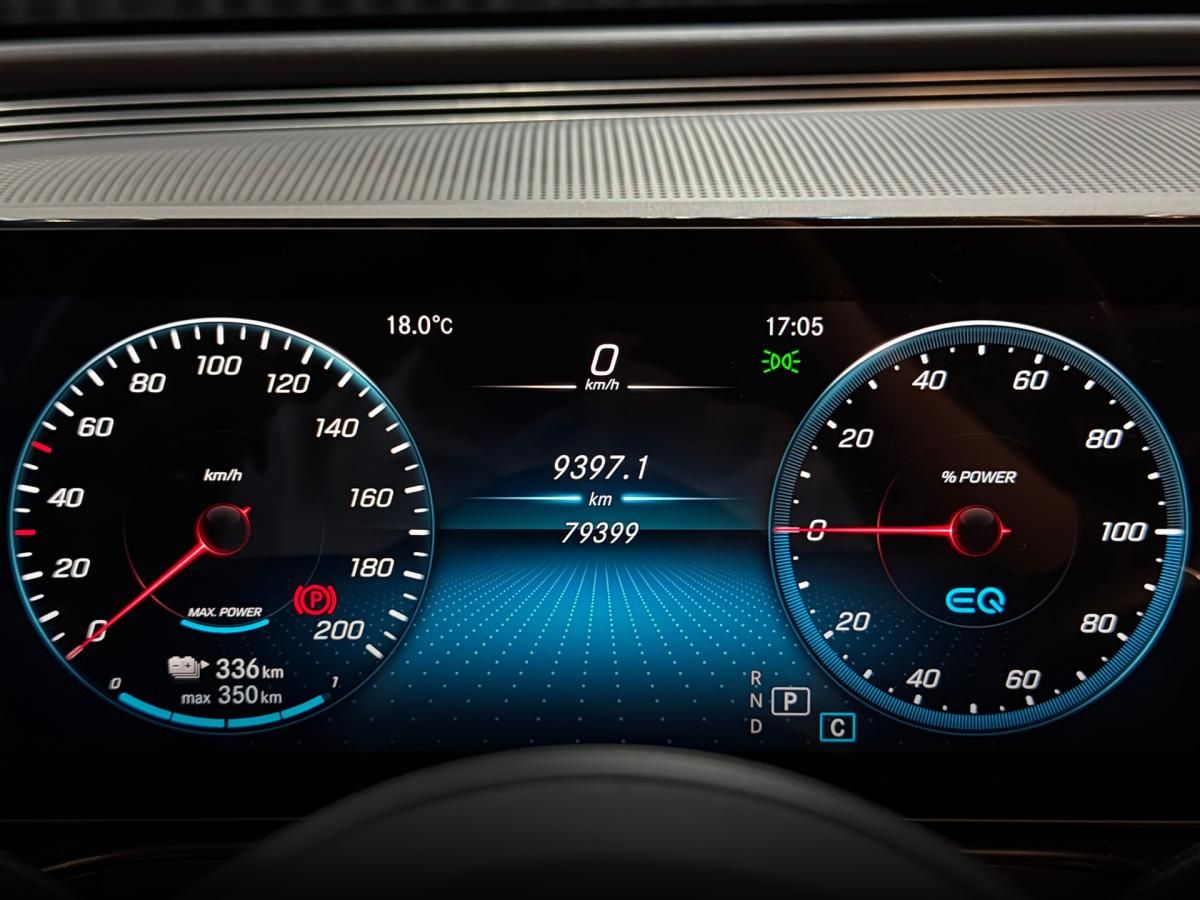 mercedes-benz-eqc-2022-eletrico-500cc