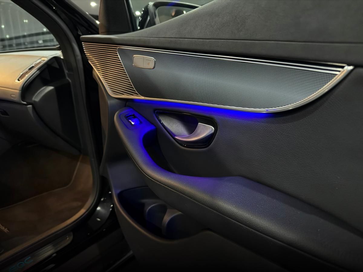 mercedes-benz-eqc-2022-eletrico-500cc