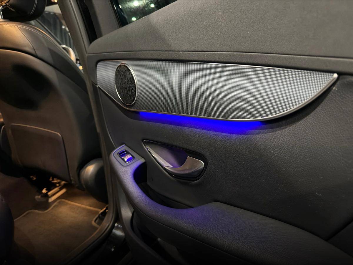mercedes-benz-eqc-2022-eletrico-500cc