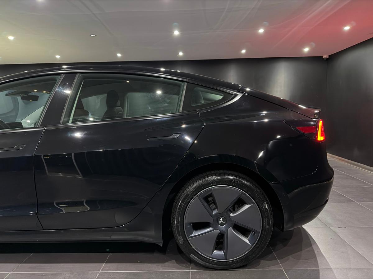 tesla-model-3-2022-eletrico-500cc