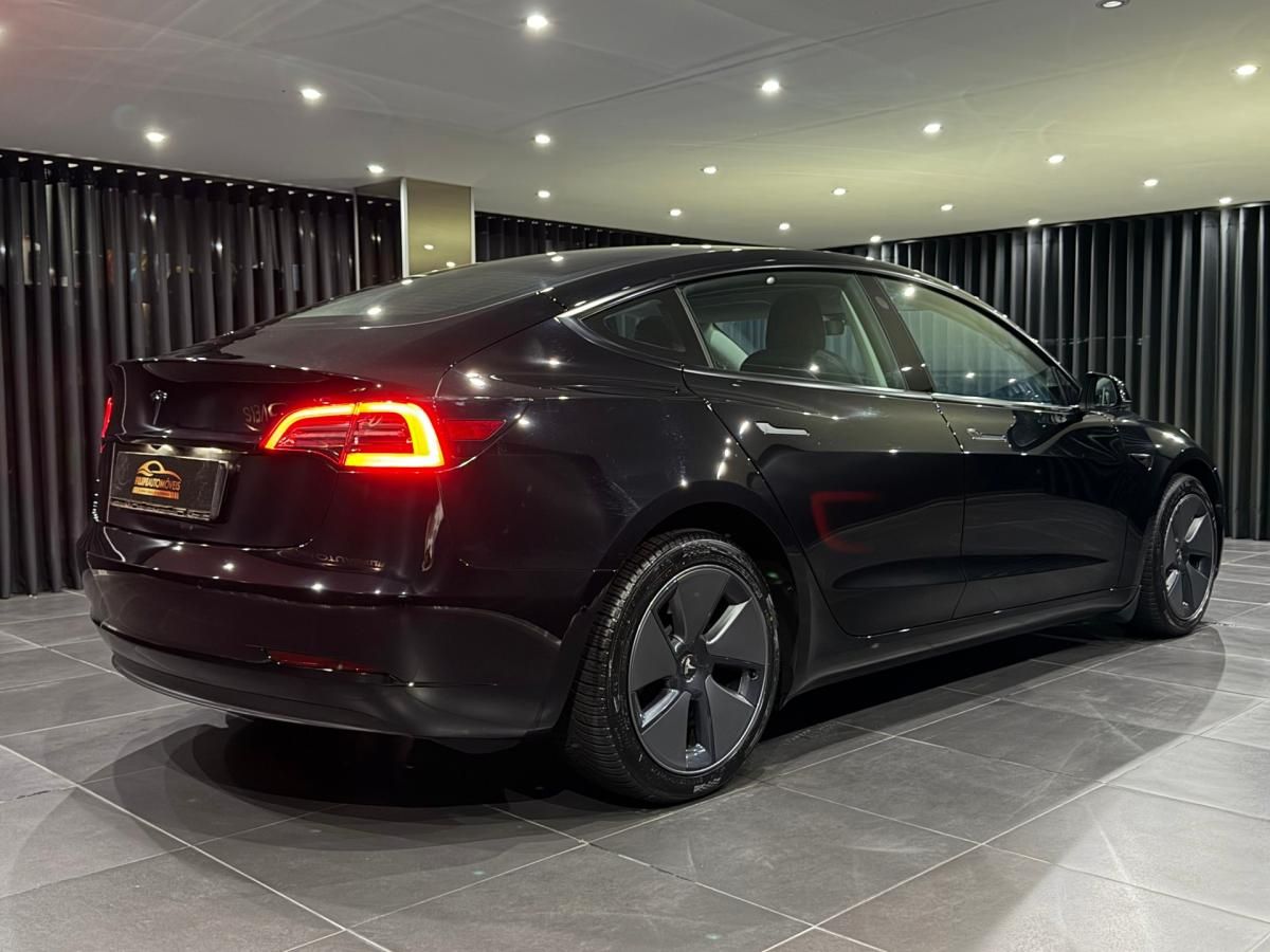 tesla-model-3-2022-eletrico-500cc