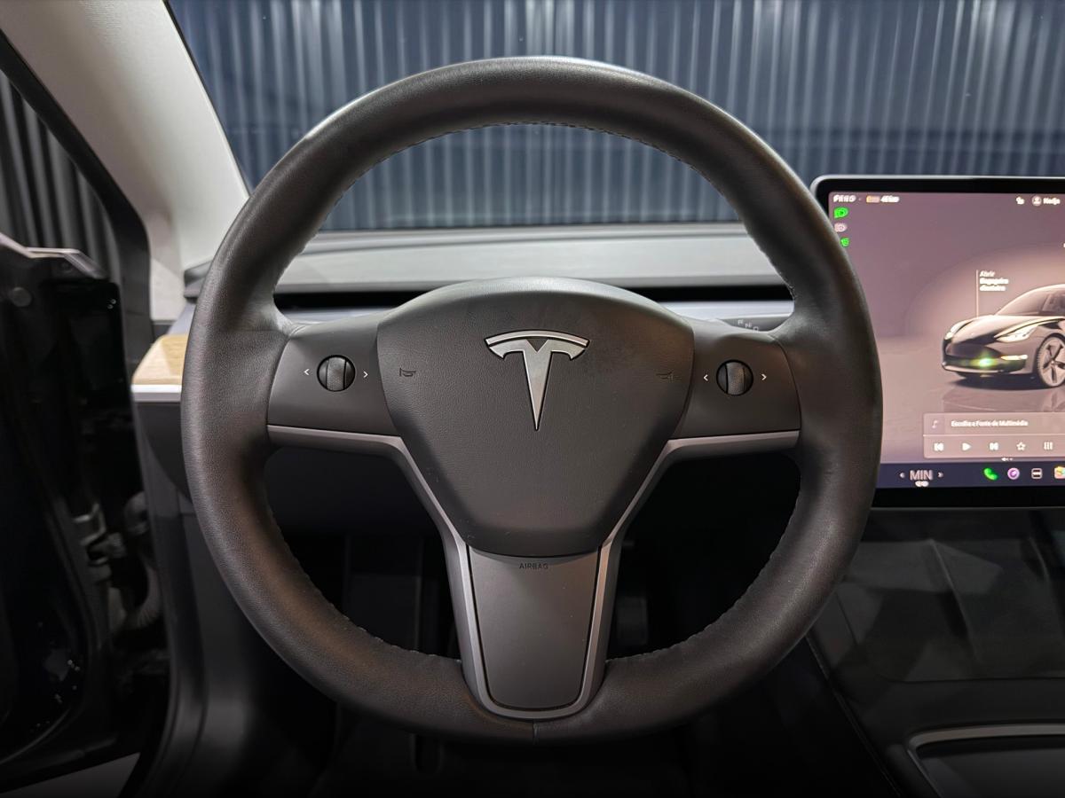 tesla-model-3-2022-eletrico-500cc
