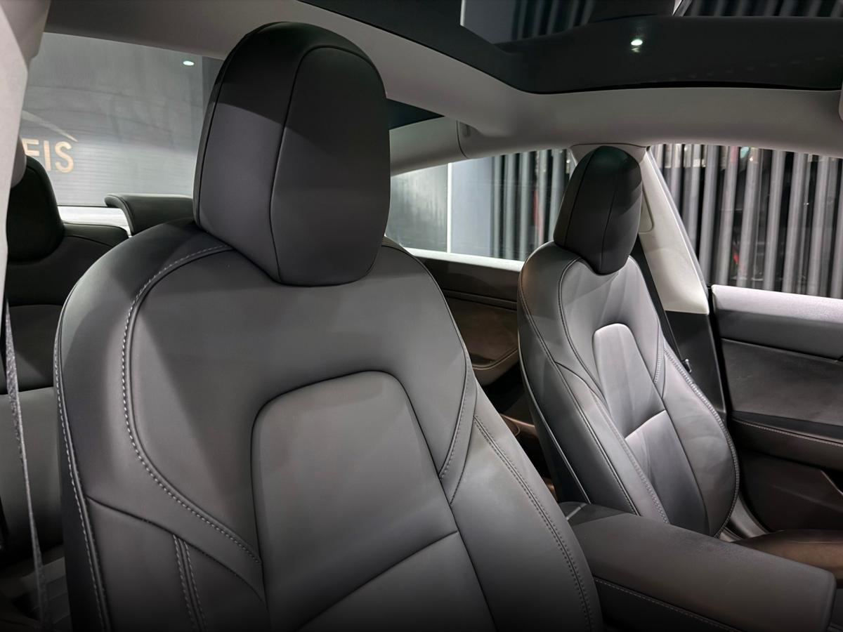 tesla-model-3-2022-eletrico-500cc