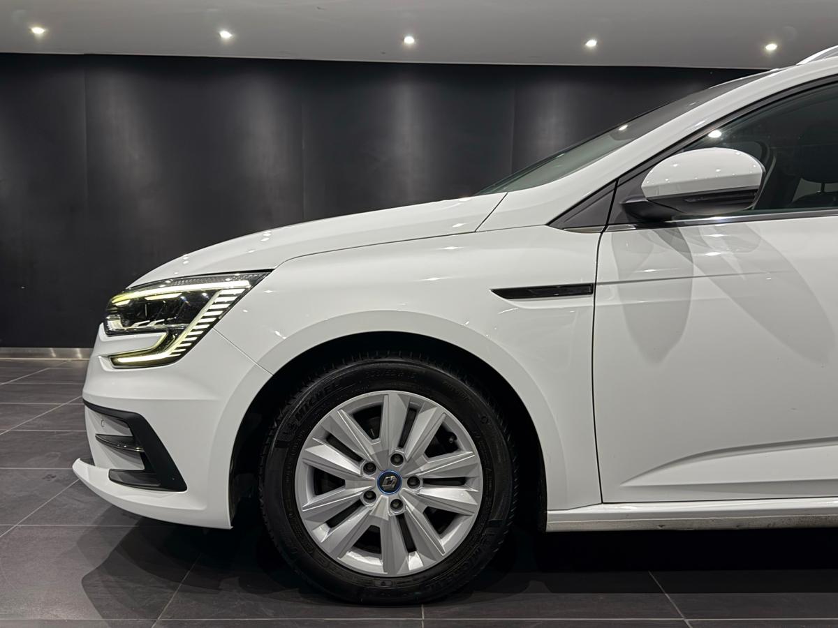 renault-megane-e-tech-2021-hibrido-a-gasolina-1598cc