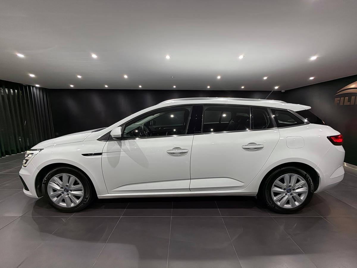 renault-megane-e-tech-2021-hibrido-a-gasolina-1598cc