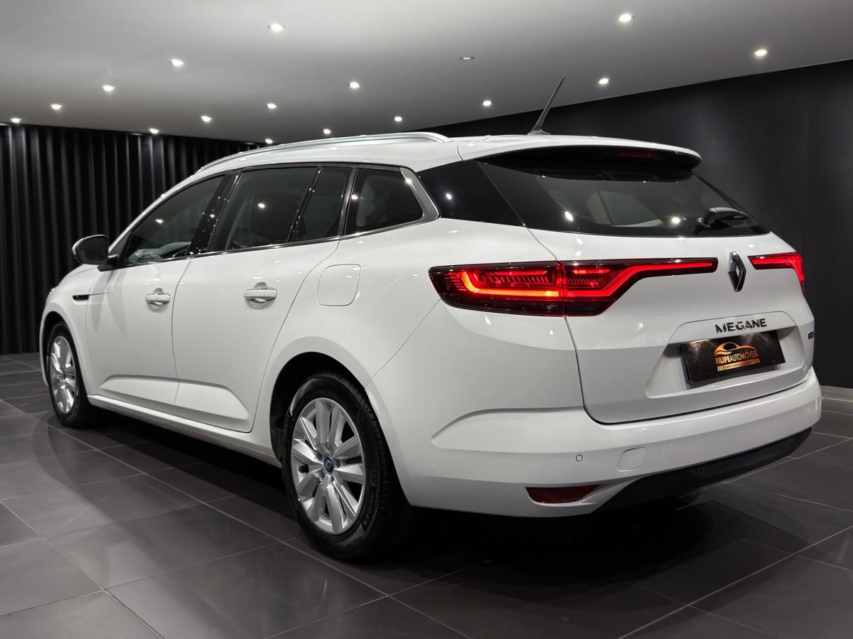 renault-megane-e-tech-2021-hibrido-a-gasolina-1598cc