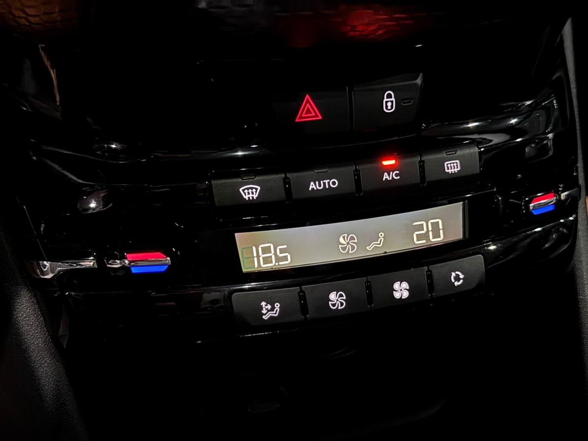 peugeot-2008-2017-gasolina-1199cc