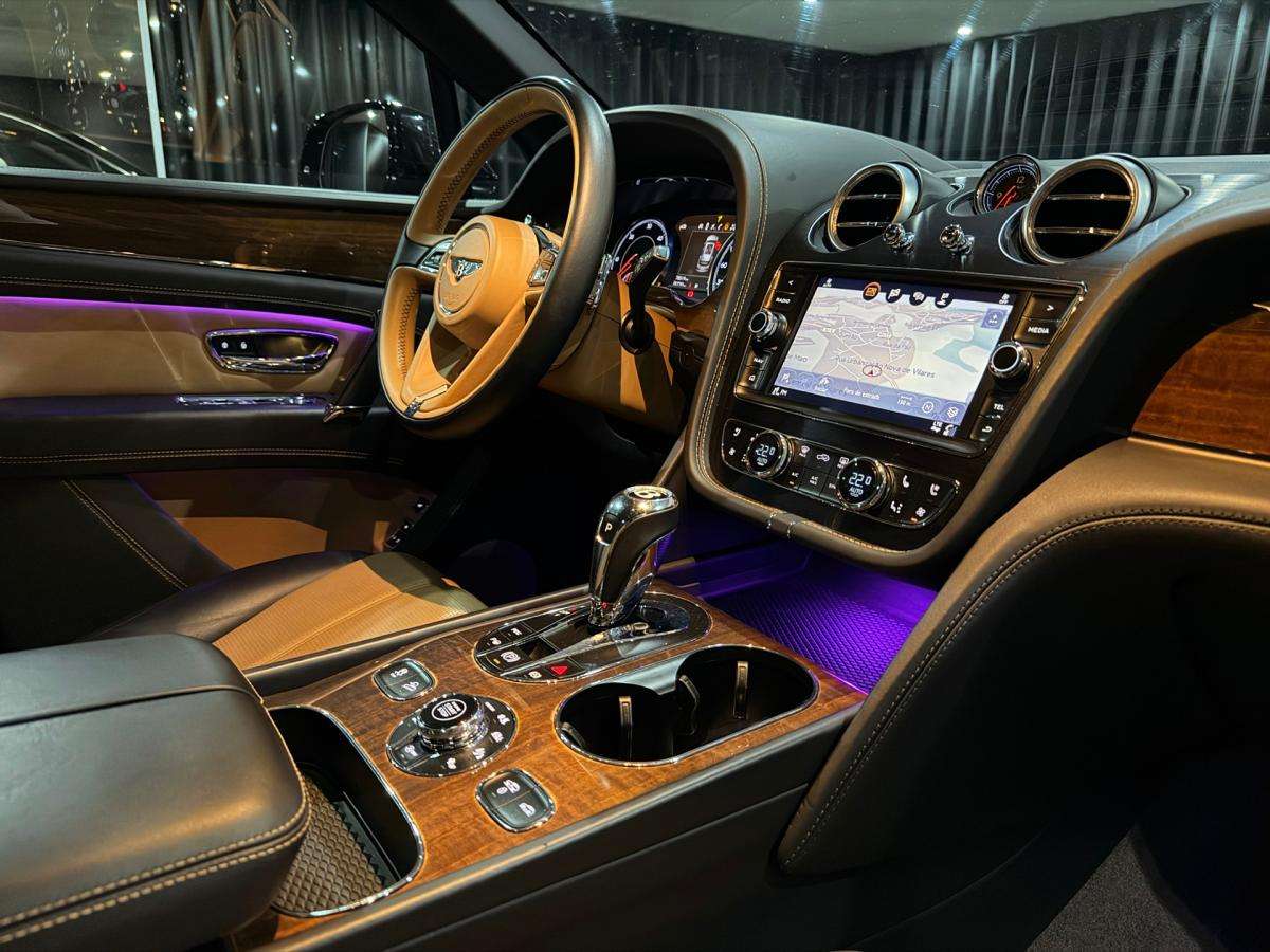 bentley-bentayga-2017-diesel-3956cc