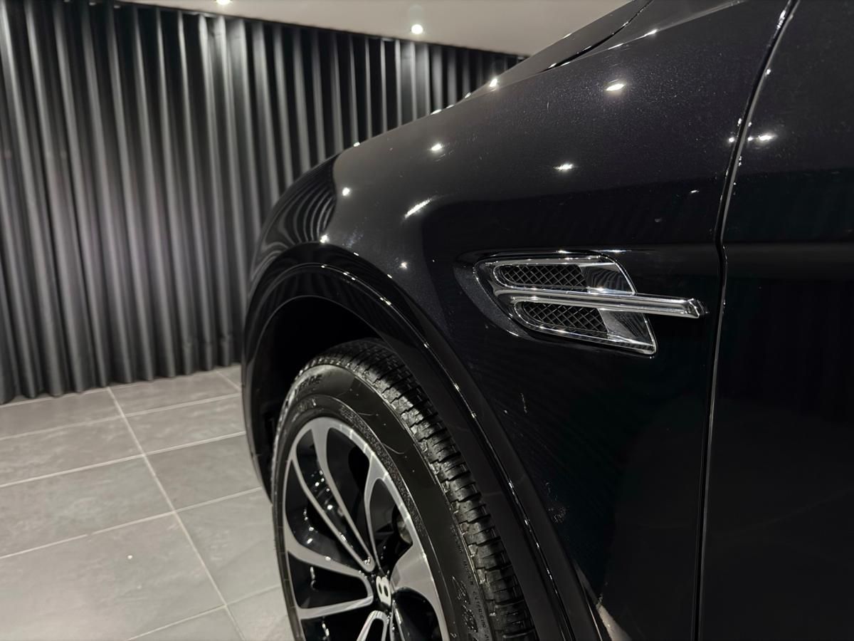 bentley-bentayga-2017-diesel-3956cc