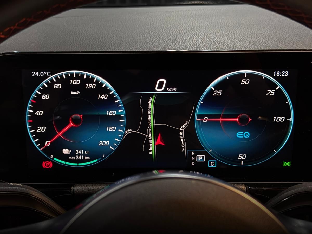 mercedes-benz-eqa-2022-eletrico-500cc