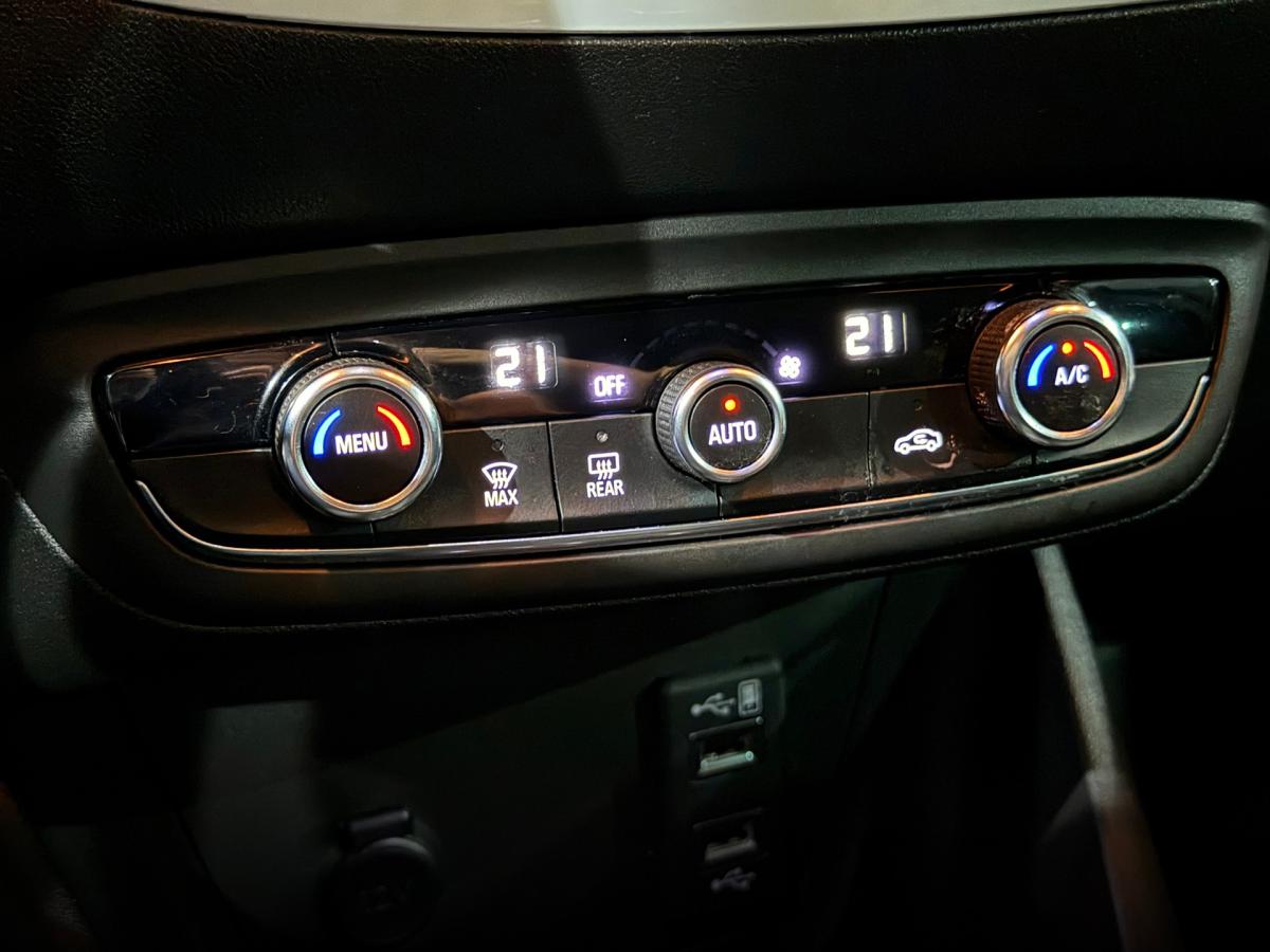 opel-crossland-2022-gasolina-1199cc