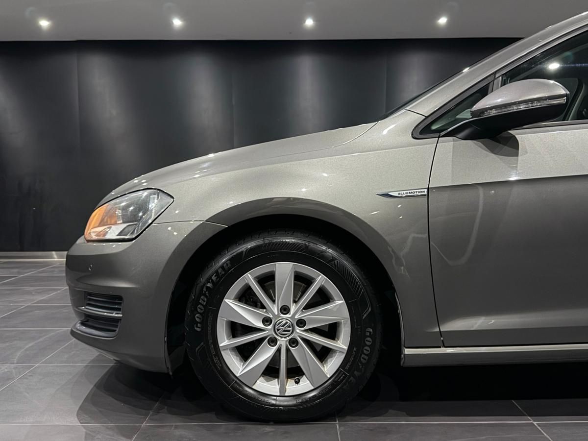volkswagen-golf-variant-2015-diesel-1598cc