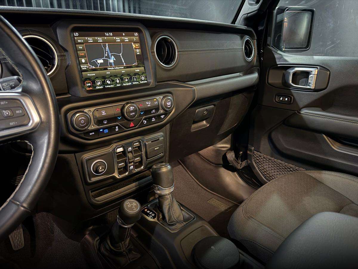 jeep-wrangler-2022-hibrido-a-gasolina-1995cc