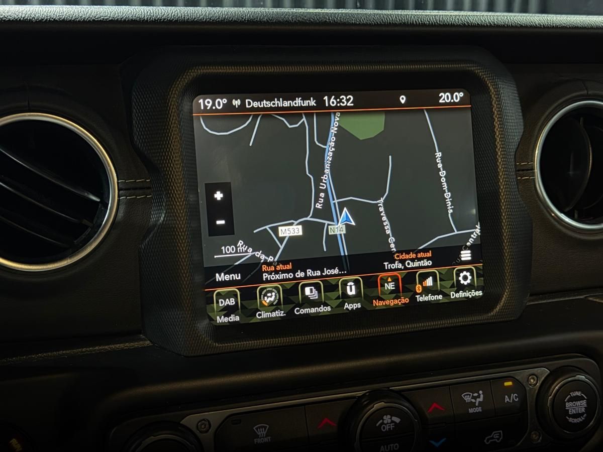 jeep-wrangler-2022-hibrido-a-gasolina-1995cc