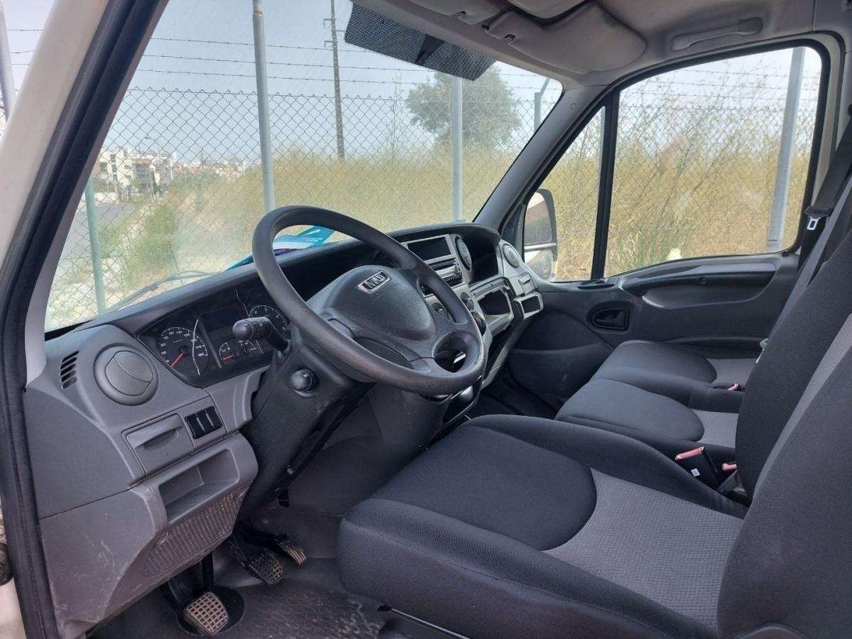 iveco-daily-2014-diesel-2300cc
